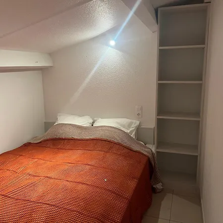 Duplex Appartement,6pers, Piscine, Avec A 5mn ,theoule Sur -cannes Apartman